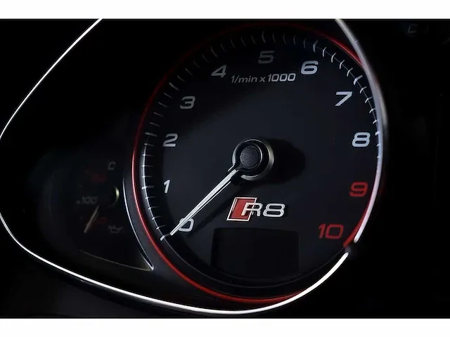 Audi r8 convertible 5,2l v10 fsi - 2015 - afbeelding 36 van  88