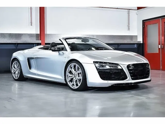 Audi r8 convertible 5,2l v10 fsi - 2015 - afbeelding 56 van  88