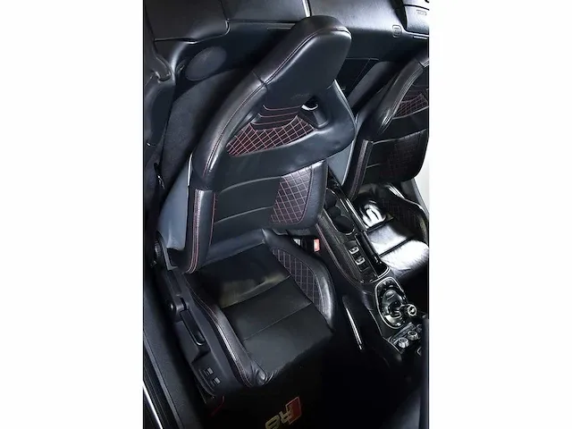 Audi r8 convertible 5,2l v10 fsi - 2015 - afbeelding 81 van  88