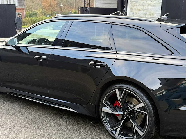 Audi rs6 avant, 2023 - afbeelding 14 van  20
