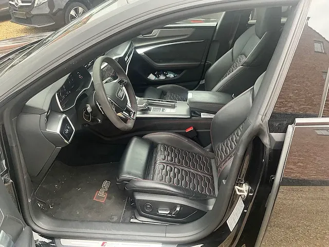 Audi rs7 4.0 tfsi quattro dynamic plus - 2020 - afbeelding 2 van  28