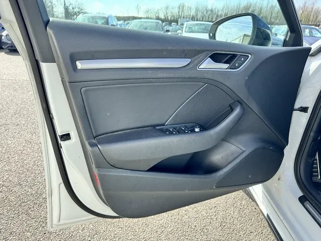 Audi s3 sportback 2.0 tfsi quattro s tronic 300 at, 2014 - afbeelding 34 van  34