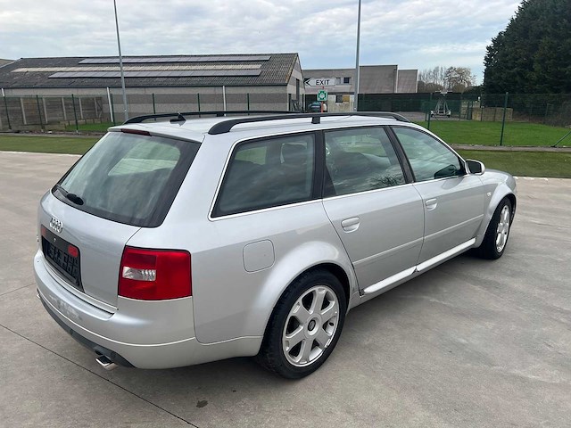 Audi s6 - 2005 - afbeelding 21 van  26