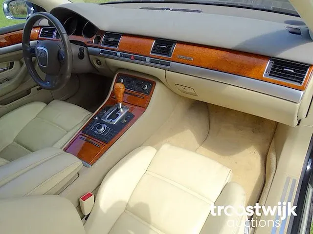 Audi s8 5.2 fsi v10 - afbeelding 14 van  57