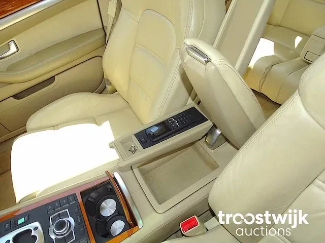 Audi s8 5.2 fsi v10 - afbeelding 39 van  57