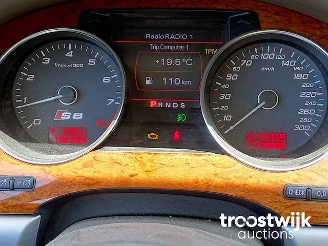 Audi s8 5.2 fsi v10 - afbeelding 46 van  57