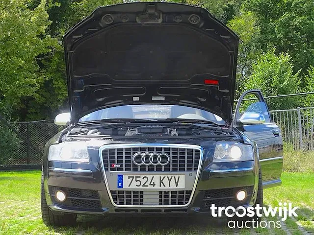 Audi s8 5.2 fsi v10 - afbeelding 48 van  57