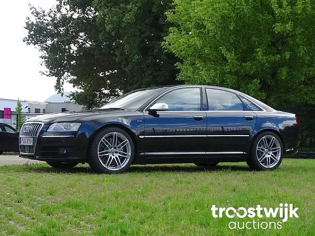 Audi s8 5.2 fsi v10 - afbeelding 12 van  57