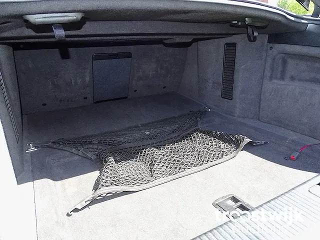 Audi s8 5.2 fsi v10 - afbeelding 25 van  57
