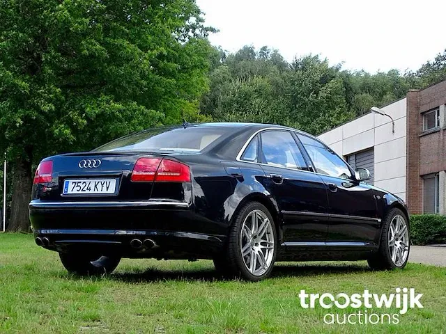 Audi s8 5.2 fsi v10 - afbeelding 34 van  57