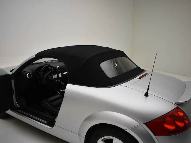 Audi tt cabrio - afbeelding 13 van  52