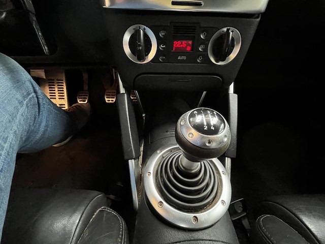 Audi tt - afbeelding 15 van  16