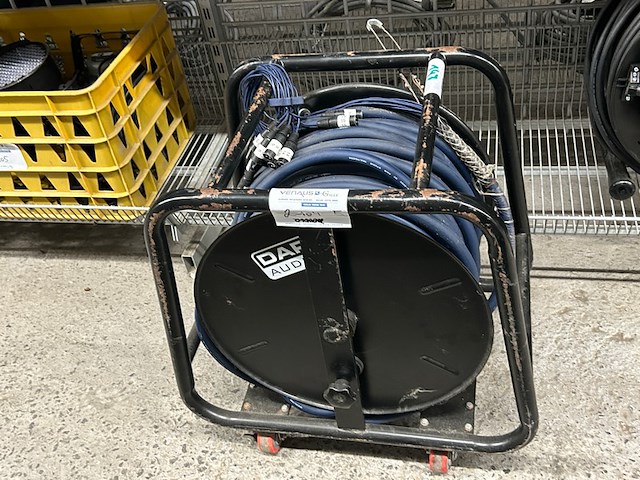 Audiokabel op mobiele kabelrol - afbeelding 1 van  7