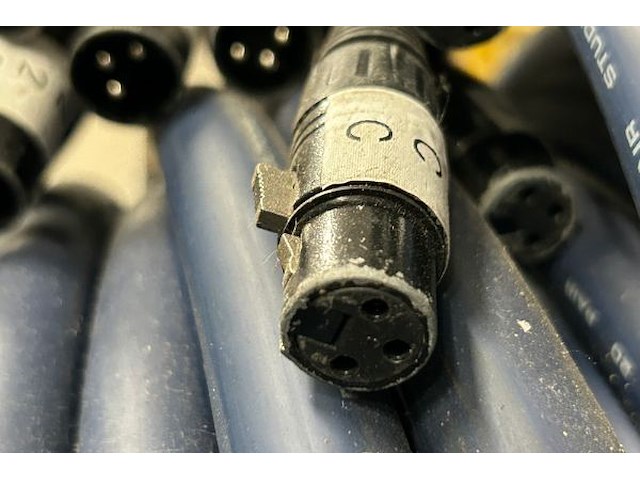 Audiokabel op mobiele kabelrol - afbeelding 4 van  7