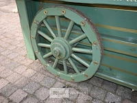 Authentieke engelse snoepkraam - afbeelding 4 van  9