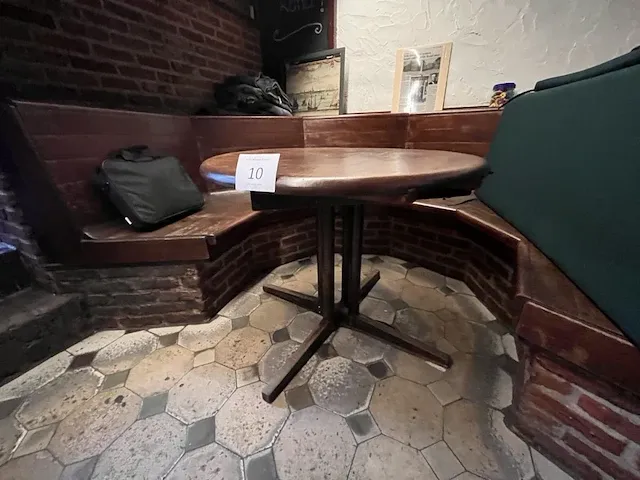 Authentieke ronde tafel - afbeelding 1 van  3