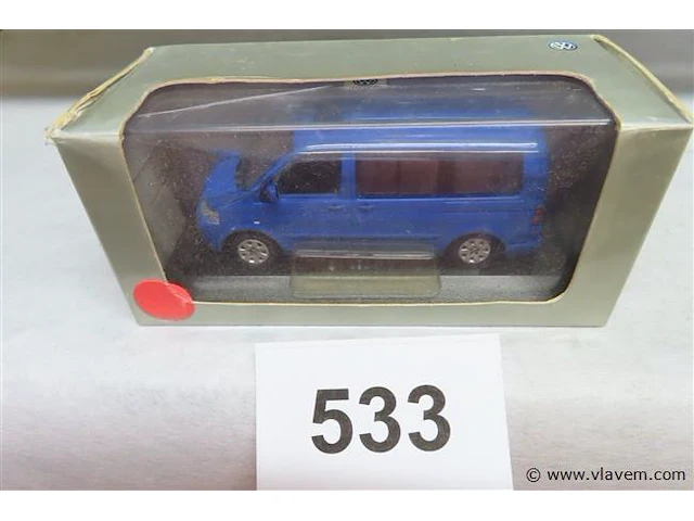Auto 1 stuk - afbeelding 1 van  3
