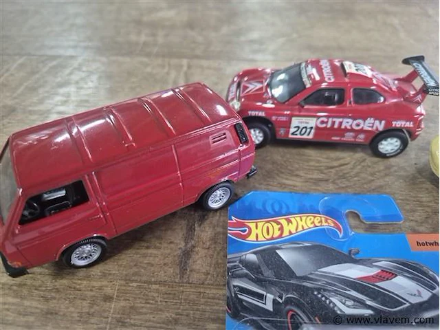Auto 4 stuks - afbeelding 2 van  3