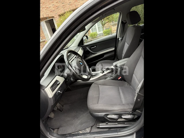 Auto bmw 316d (2014-212.866 km-vin:wbapr51080e719674) - afbeelding 20 van  23
