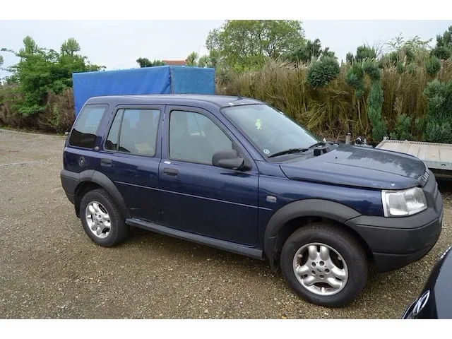 Auto dubbel gebruik landrover freelander, type ln, variant be, versie 018, ch.nr. sallnabe82a214527, bouwjaar 09.10.2002 (sleutel en alle boorddocumenten) (22) - afbeelding 15 van  28