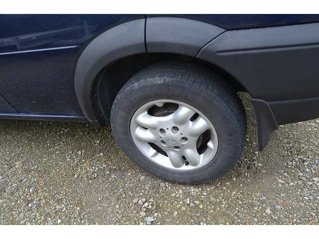 Auto dubbel gebruik landrover freelander, type ln, variant be, versie 018, ch.nr. sallnabe82a214527, bouwjaar 09.10.2002 (sleutel en alle boorddocumenten) (22) - afbeelding 22 van  28