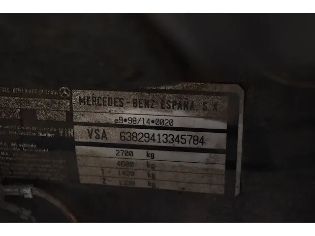 Auto dubbel gebruik mercedes viano v220cdi, type 638/2, variant ybf0, versie d4aab1, ch.nr. vsa63829413345784, bouwjaar 01.12.2000 (2 sleutels, boorddocumenten: inschrijvingsbewijs (verlopen), gelijkvormigheidsattest en schouwingsbewijs - afbeelding 8 van  33