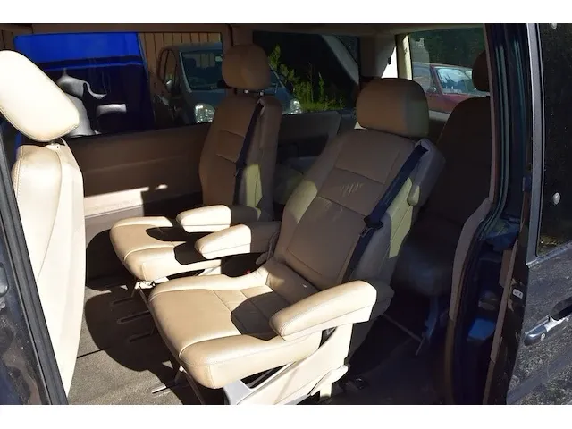 Auto dubbel gebruik mercedes viano v220cdi, type 638/2, variant ybf0, versie d4aab1, ch.nr. vsa63829413345784, bouwjaar 01.12.2000 (2 sleutels, boorddocumenten: inschrijvingsbewijs (verlopen), gelijkvormigheidsattest en schouwingsbewijs - afbeelding 12 van  33