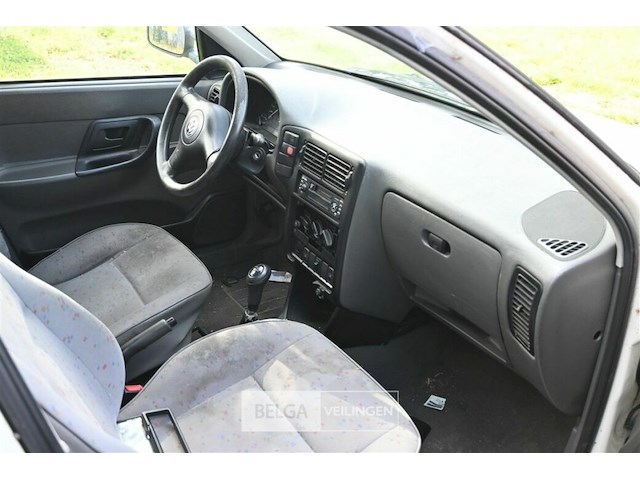 Auto dubbel gebruik volkswagen caddy - afbeelding 7 van  19