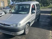 Auto dubbel gebruik - afbeelding 1 van  8