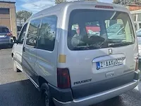Auto dubbel gebruik - afbeelding 4 van  8