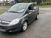 Auto dubbel gebruik - afbeelding 1 van  11