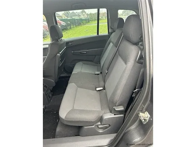 Auto dubbel gebruik - afbeelding 7 van  11
