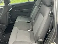 Auto dubbel gebruik - afbeelding 7 van  11