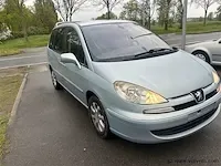Auto dubbel gebruik - afbeelding 4 van  11