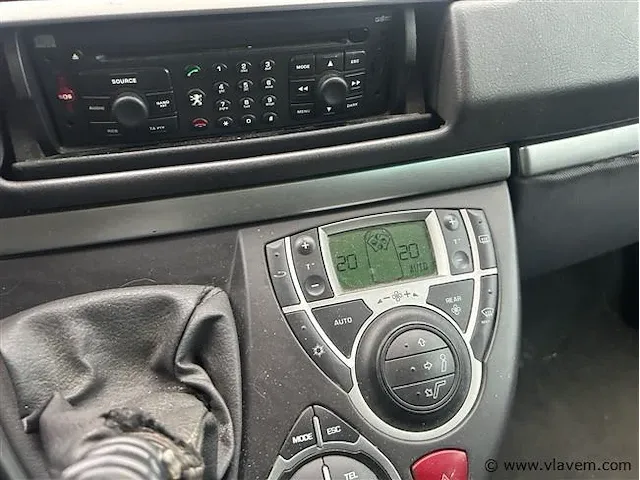 Auto dubbel gebruik - afbeelding 11 van  11