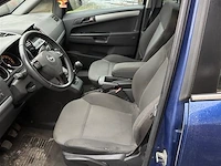 Auto dubbel gebruik - afbeelding 5 van  7