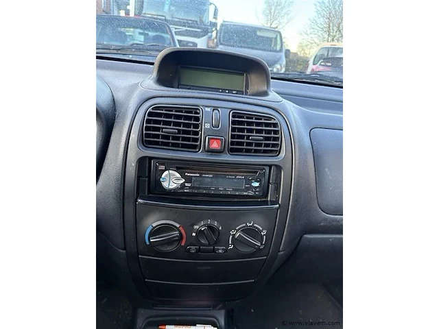 Auto dubbel gebruik - afbeelding 7 van  8