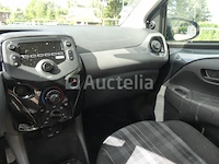 Auto (ingang op straat) (1.735km) peugeot 108 style 5 deurs(vin:vf3pscfbdjr245289) - afbeelding 2 van  16