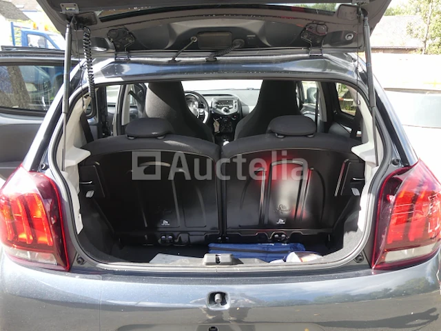 Auto (ingang op straat) (1.735km) peugeot 108 style 5 deurs(vin:vf3pscfbdjr245289) - afbeelding 9 van  16