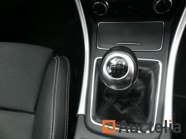 Auto mercedes-benz a 180 (2018-96.204 km-vin:wdd1760121j776850) - afbeelding 2 van  43