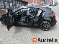 Auto mercedes-benz a 180 (2018-96.204 km-vin:wdd1760121j776850) - afbeelding 6 van  43