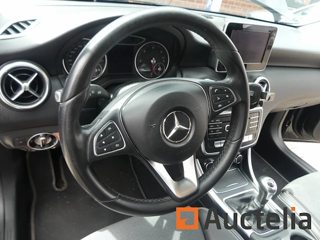 Auto mercedes-benz a 180 (2018-96.204 km-vin:wdd1760121j776850) - afbeelding 14 van  43