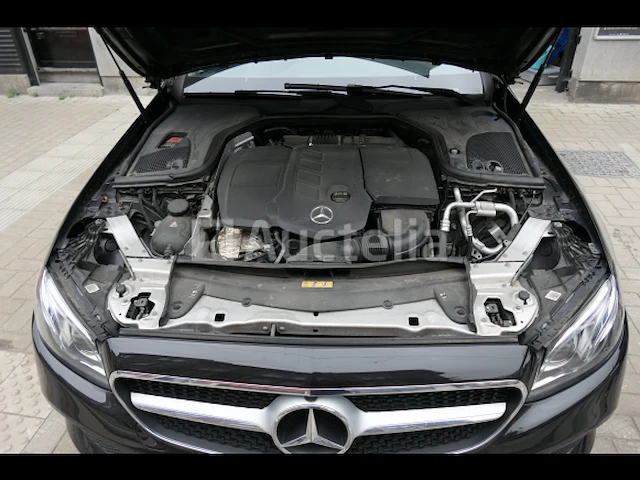 Auto mercedes-benz coupe (2018-113.807 km-vin:wdd2383141f014560) - afbeelding 13 van  47