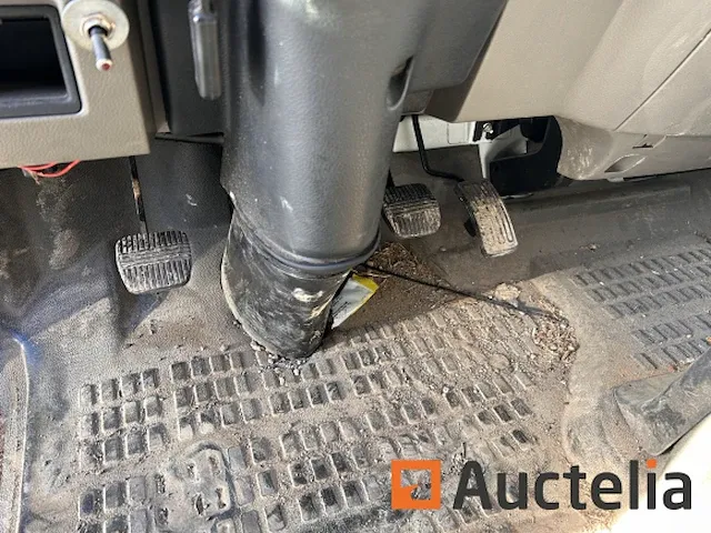 Auto nissan cabstar tribenne (2007-294 - afbeelding 9 van  32