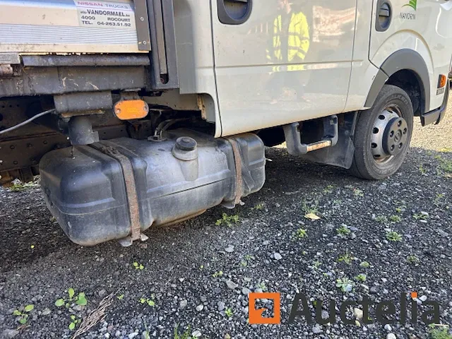 Auto nissan cabstar tribenne (2007-294 - afbeelding 31 van  32