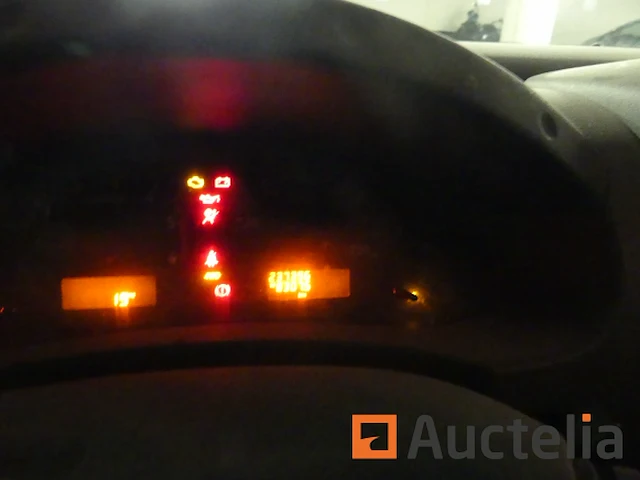 Auto nissan navara 2.5 (2012-237.396 km) - afbeelding 5 van  24