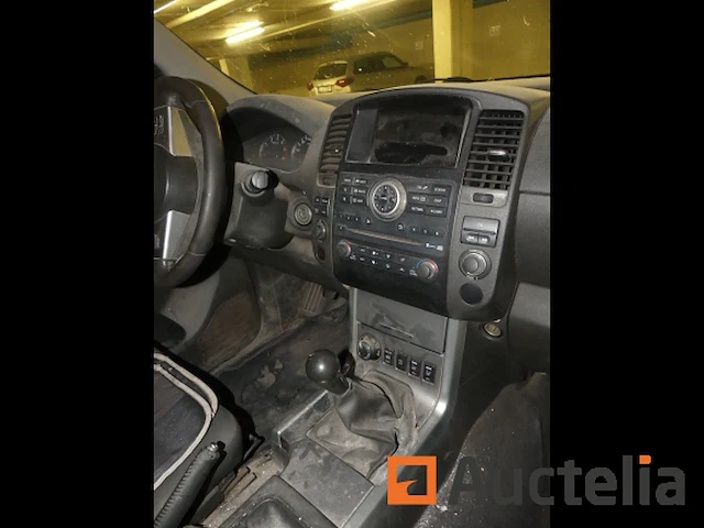 Auto nissan navara 2.5 (2012-237.396 km) - afbeelding 9 van  24