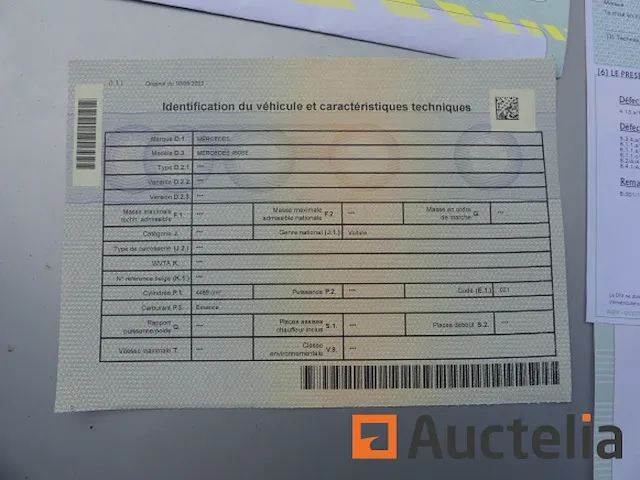 Auto oldtimer mercedes-benz 450 se (1977-217.521 km) - afbeelding 9 van  21