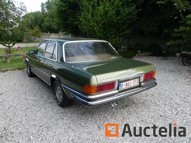 Auto oldtimer mercedes-benz 450 se (1977-217.521 km) - afbeelding 10 van  21