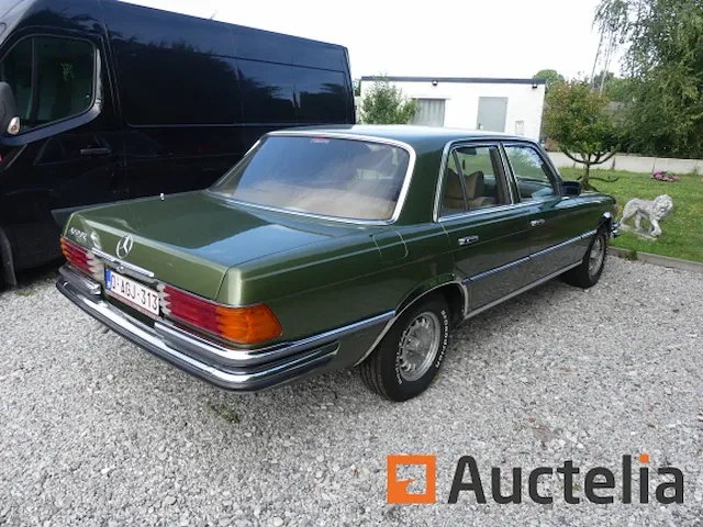 Auto oldtimer mercedes-benz 450 se (1977-217.521 km) - afbeelding 21 van  21